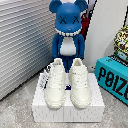 Picture of MLB Shoes Women _SKUfw130730020fw